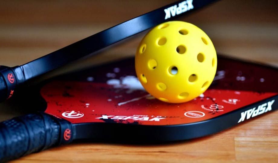 Palas de Pickleball de Superficie Rugosa, una innovación para el control y el juego